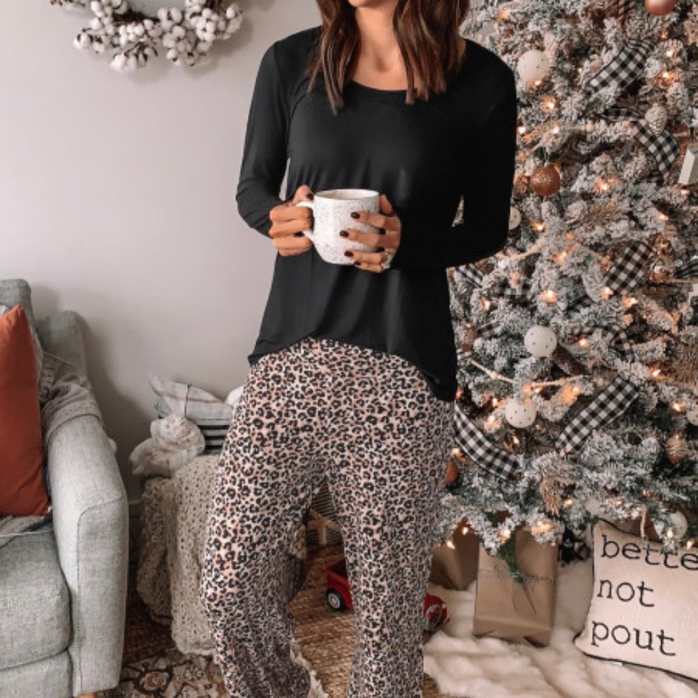 💜 New Lounge Set - Picture 2 of 8